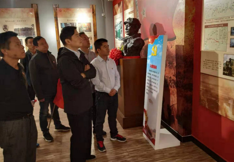 大宝娱乐党支部开展“不忘初心、切记使命”主题党日活动